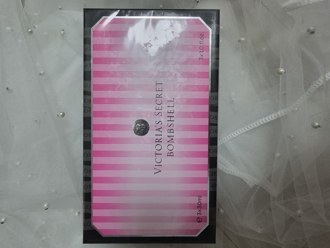 미개봉)빅토리아 시크릿 밤쉘 3x30ml 새상품 판매합니다.  상품이미지1
