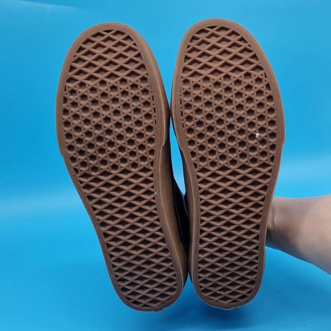 o 반스 올드스쿨 검솔 남성스니커즈 270 상품이미지3