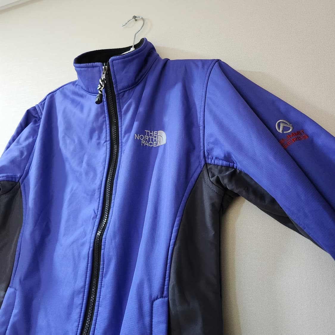 노스페이스 써밋시리즈 바람막이 스트링 자켓 S(M) 상품이미지3