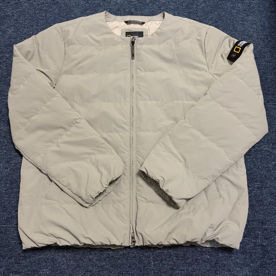 내셔널지오그래픽 헤론 U넫 경량 패딩 상품이미지1