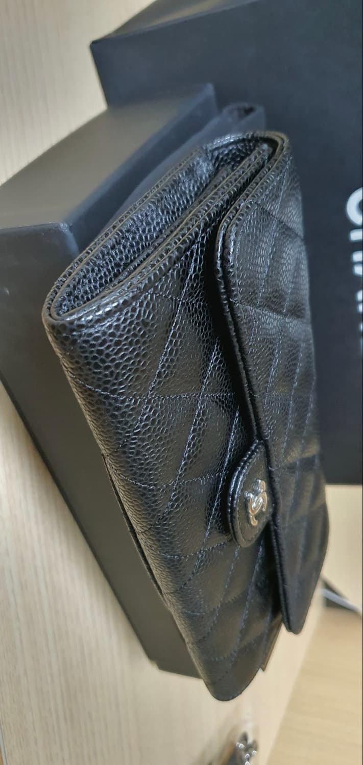 (미사용)샤넬 캐비어 지갑/장지갑 새상품급 정품(감정O) 상품이미지5