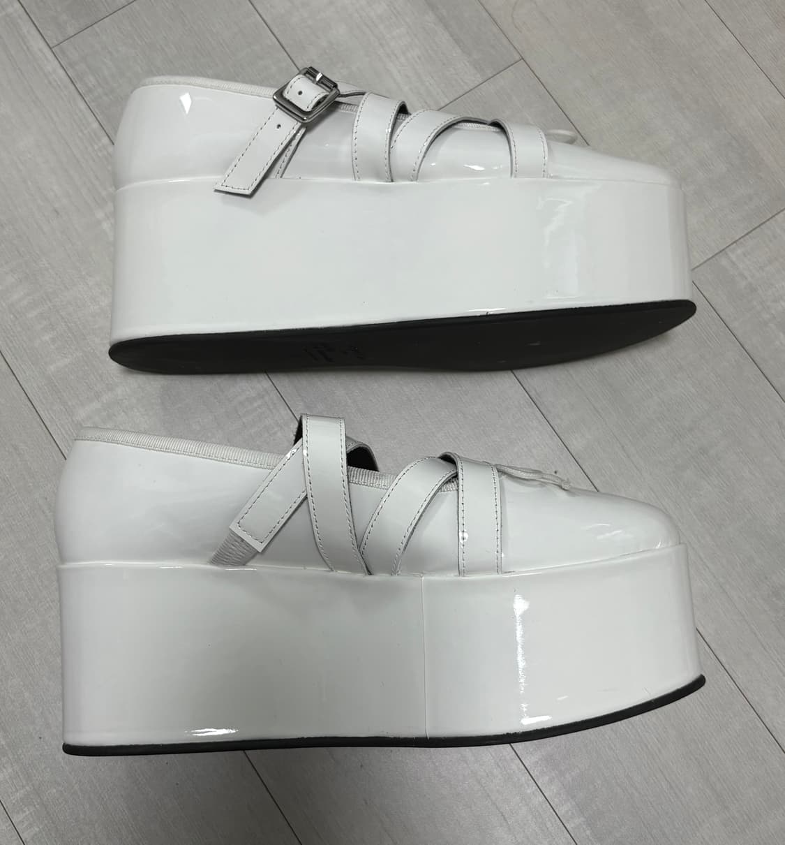 꼼데 레페토 X Noir Kei Ninomiya 슈즈 상품이미지4