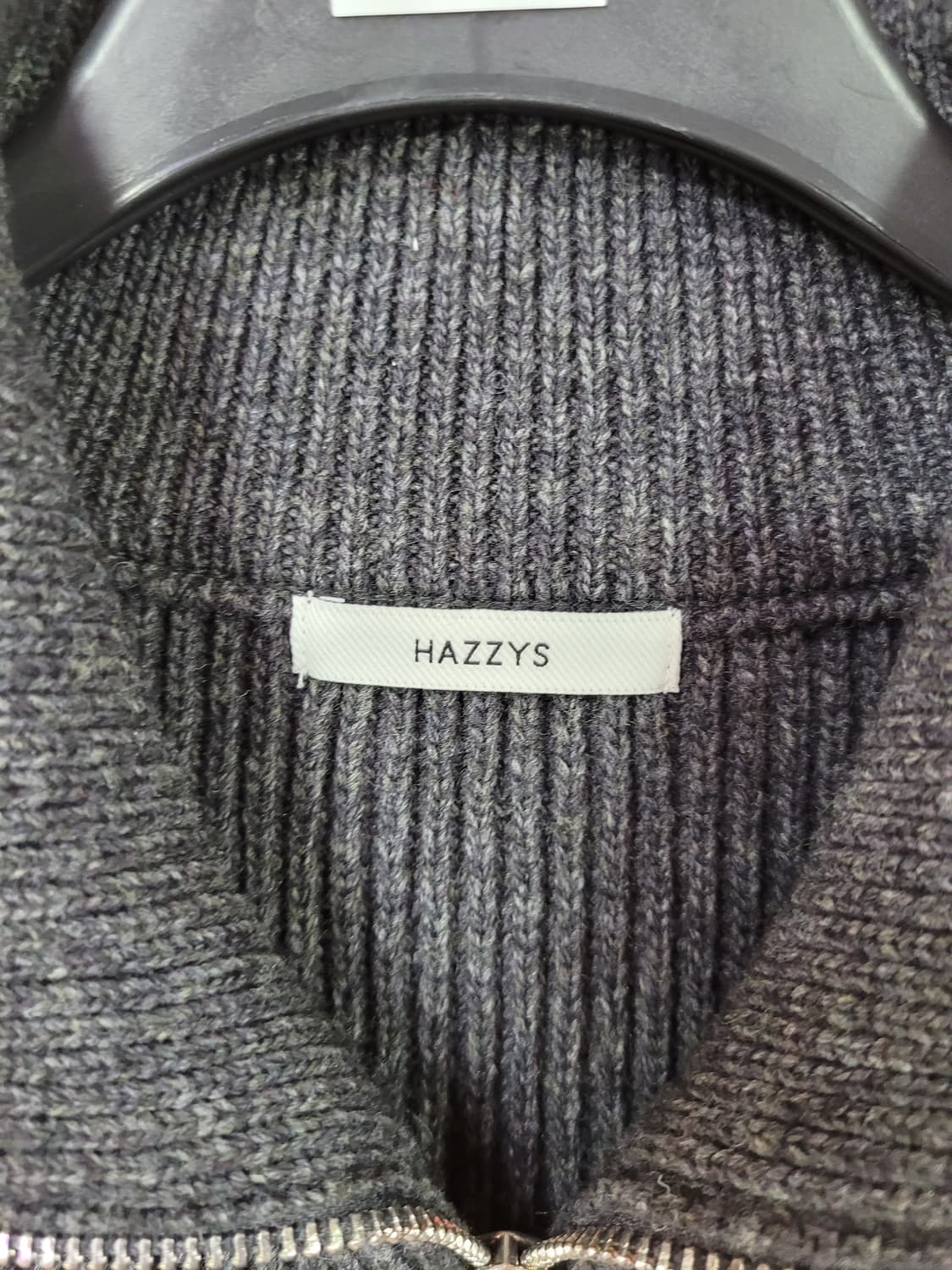 HAZZYS 헤지스 숄더 니트 조끼 상품이미지3