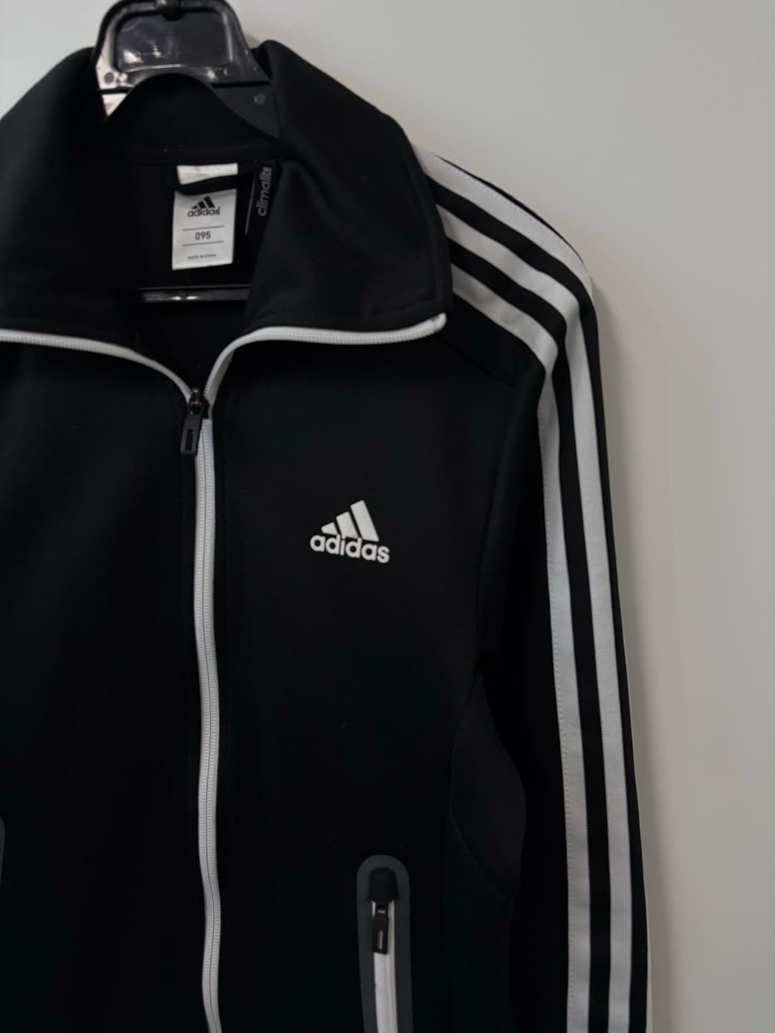 아디다스 블랙 트랙탑 져지 상품이미지3