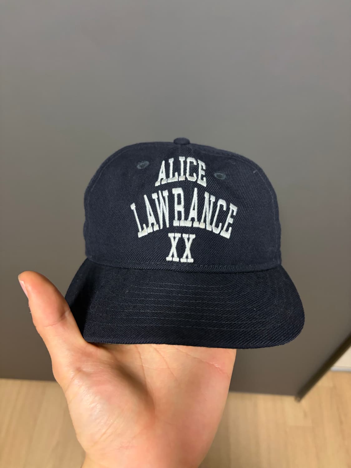 앨리스로렌스 뉴에라 콜라보 볼캡 상품이미지1
