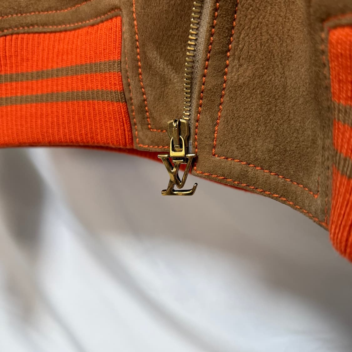 [S+급/50] 루이비통 시어링 블루종 무스탕 자켓 상품이미지7