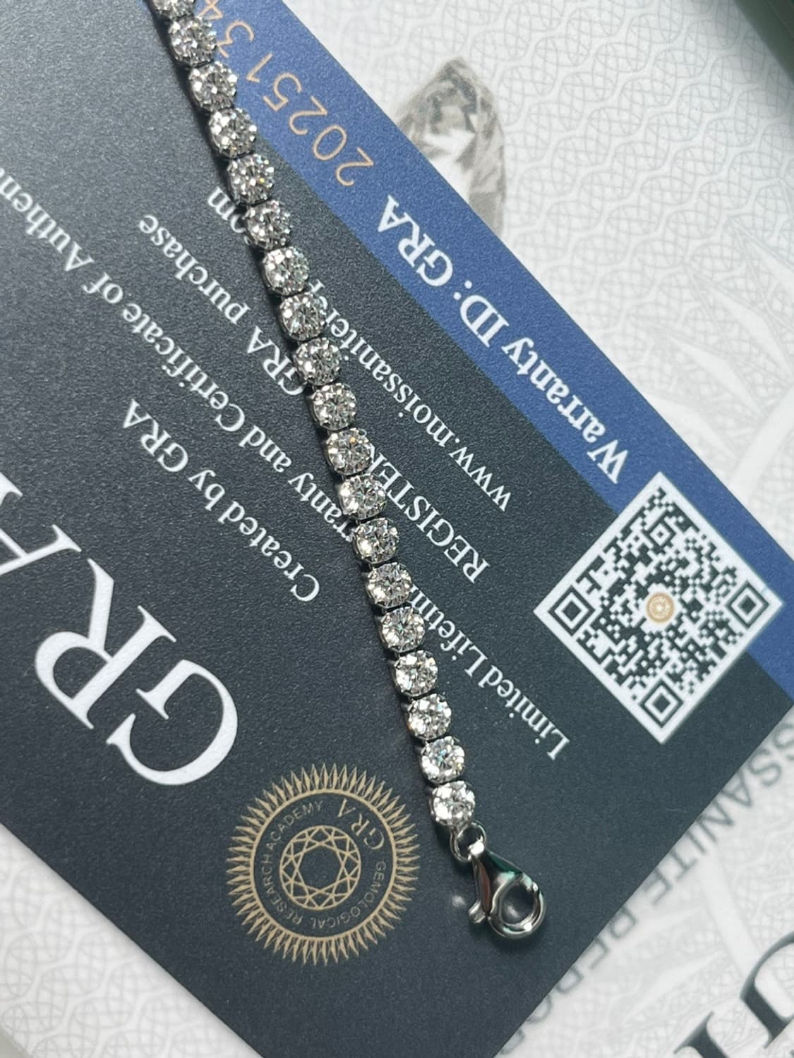 *새상품* 모이사나이트 4프롱 18k 화이트골드 테니스 은팔찌 상품이미지6