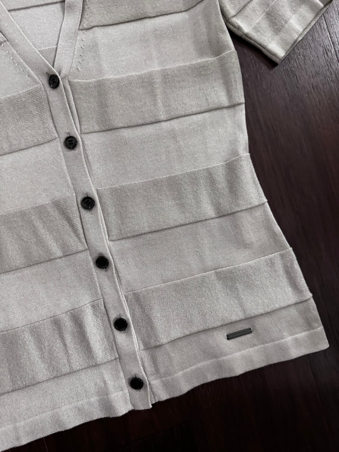 버버리 반팔 가디건 상품이미지3