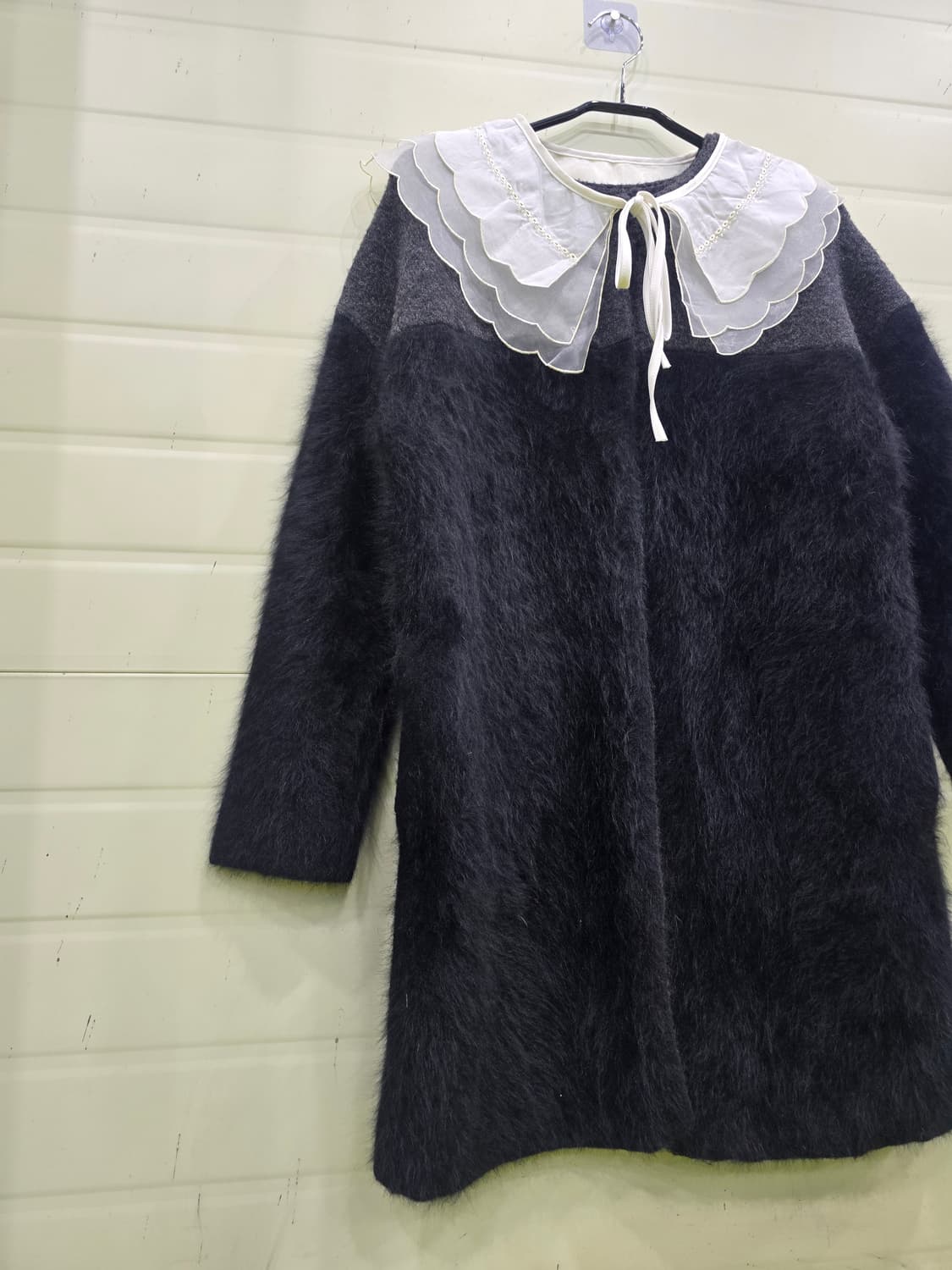 블랙 앙고라 털 레이스 카라 코트 상품이미지6