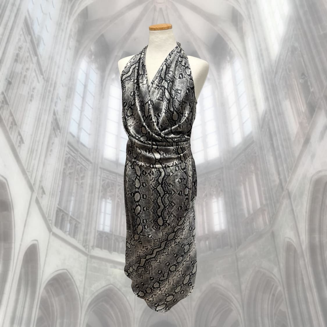 실버 파이톤 뱀피 홀터넥 새틴 드레스 오네갸루 파티룩 상품이미지2