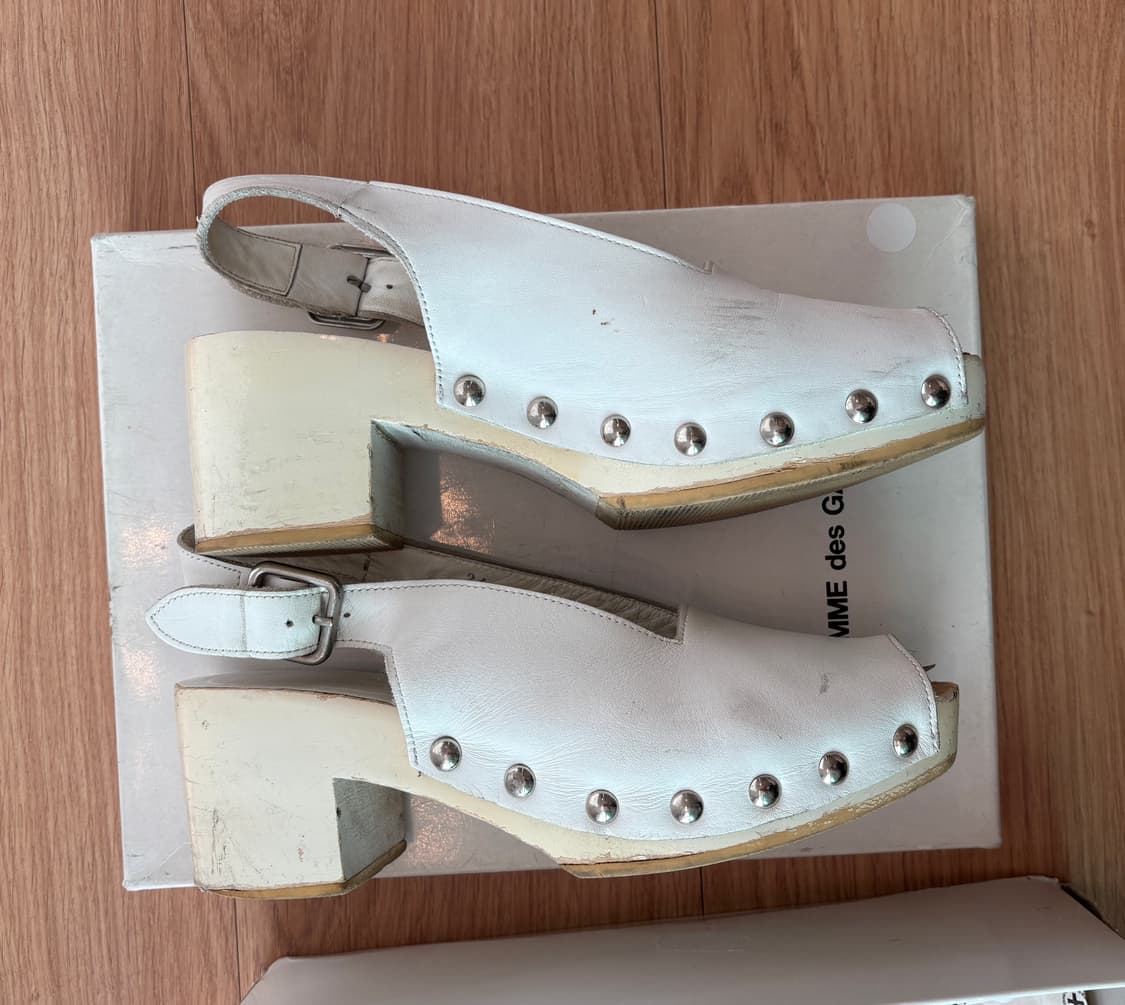 꼼데가르송 클로그 240 상품이미지2