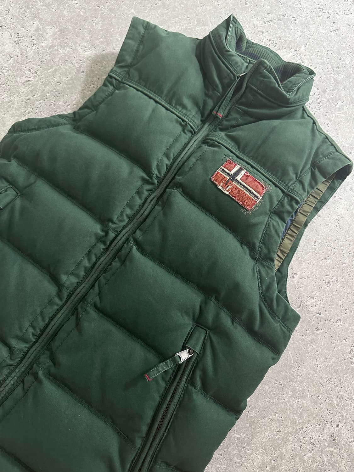 NAPAPIJRI Down Vest 상품이미지1