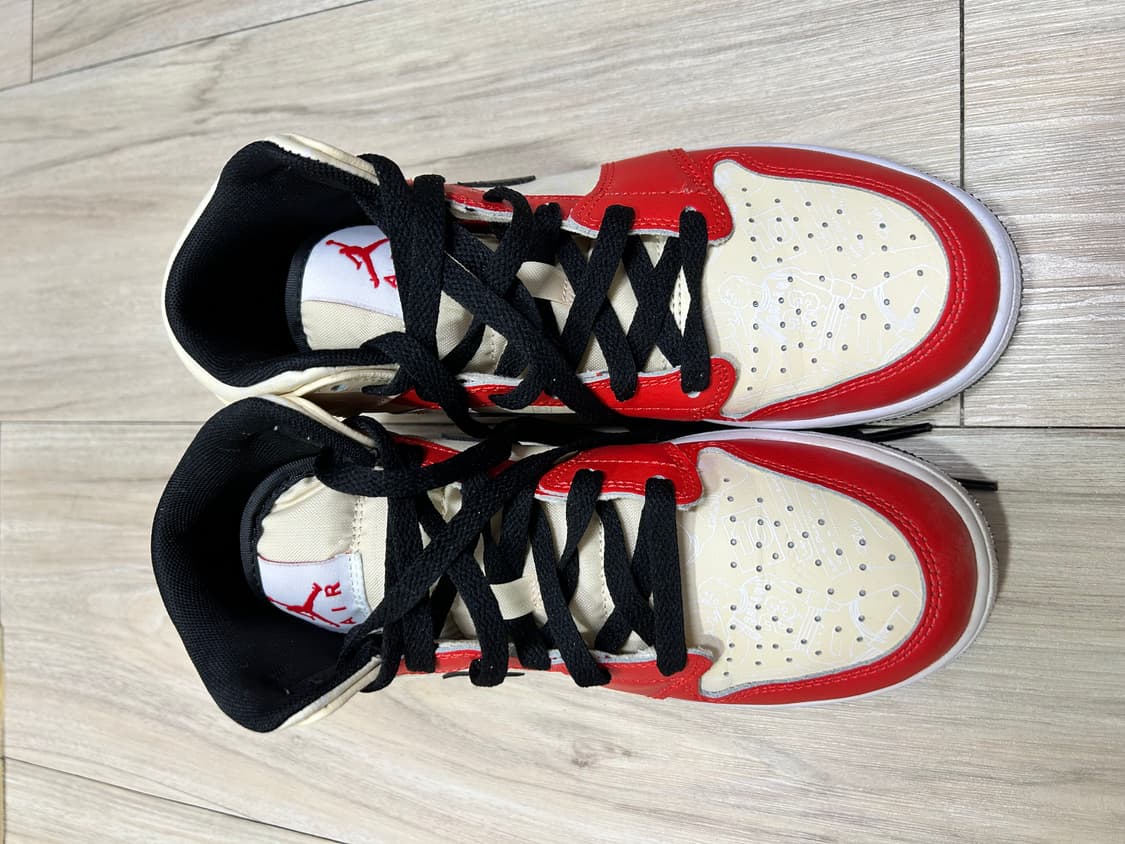 (GS) 조던 1 미드 SS 무슬린 칠리 레드 상품이미지1