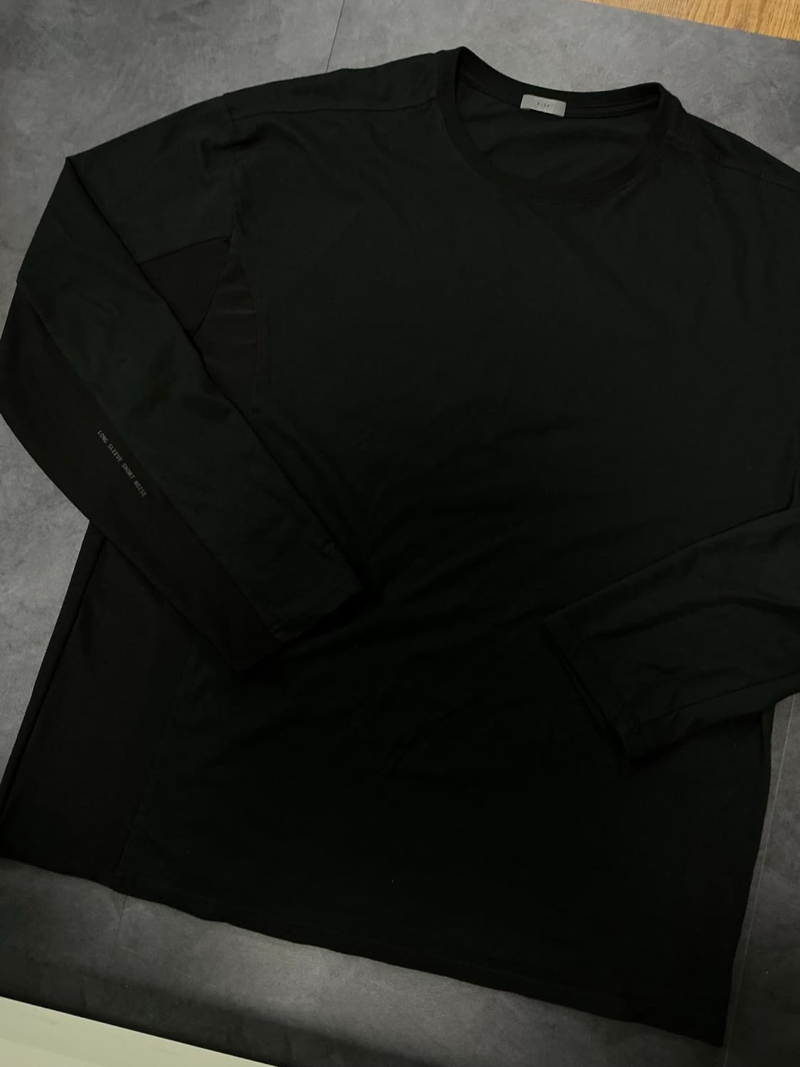 [한정매물] EP.9 01 SLEEVE BLACK 상품이미지3