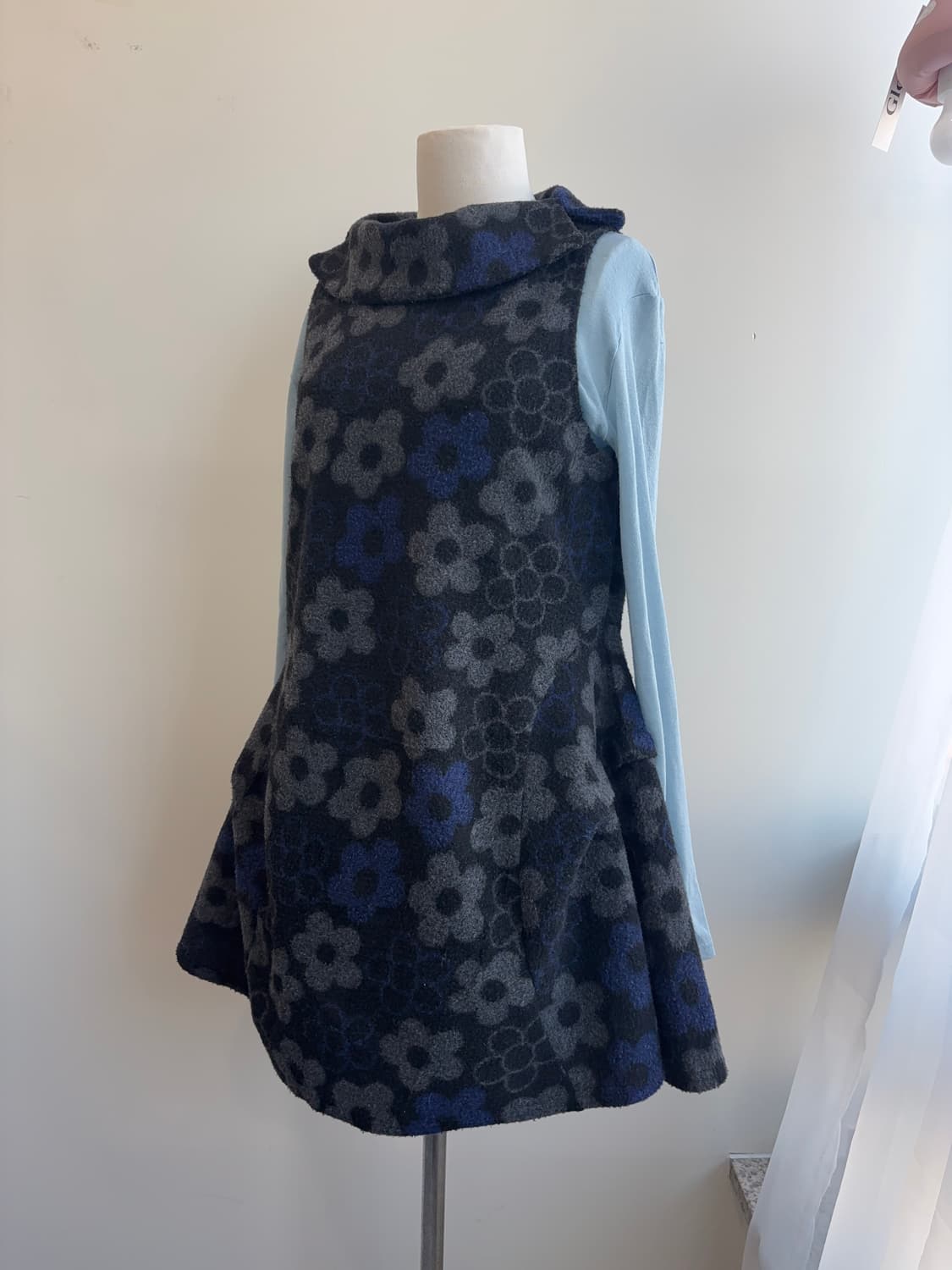 플라워 모티브 플레어 부클 풀오버원피스 상품이미지9