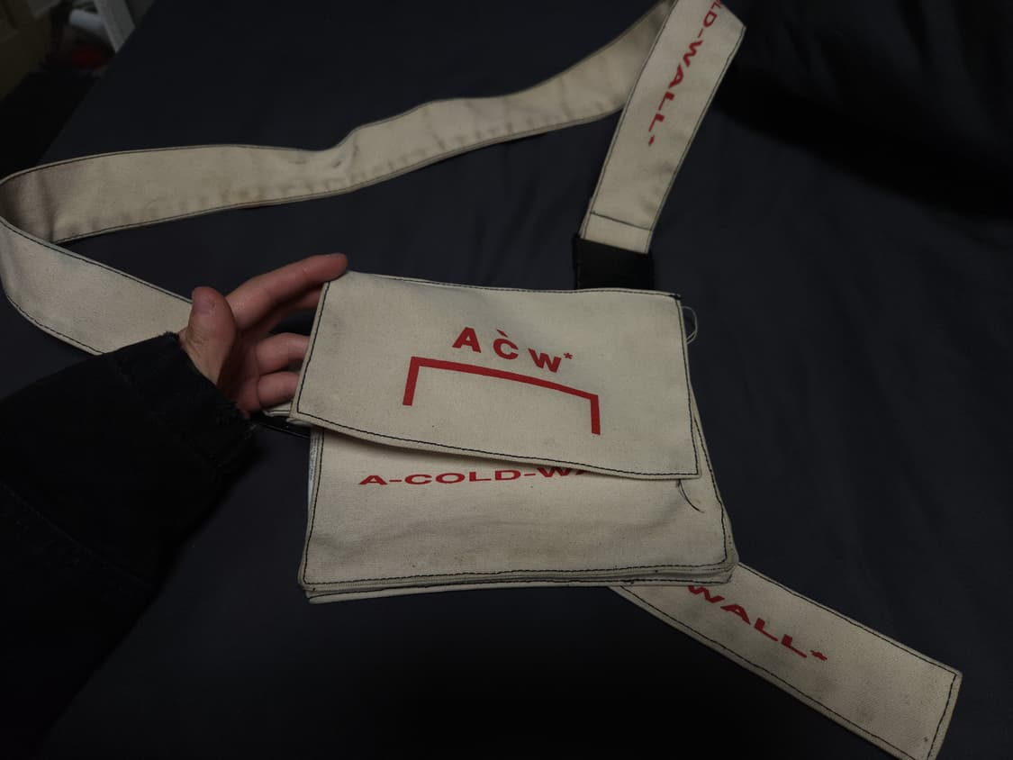 A COLD WALL 캔버스 유틸리티 홀스터백 상품이미지1