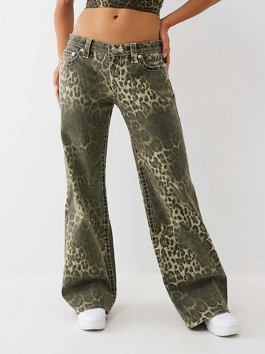 [새제품] 트루 릴리젼 로우라이즈 빅티 데님 팬츠 상품이미지2