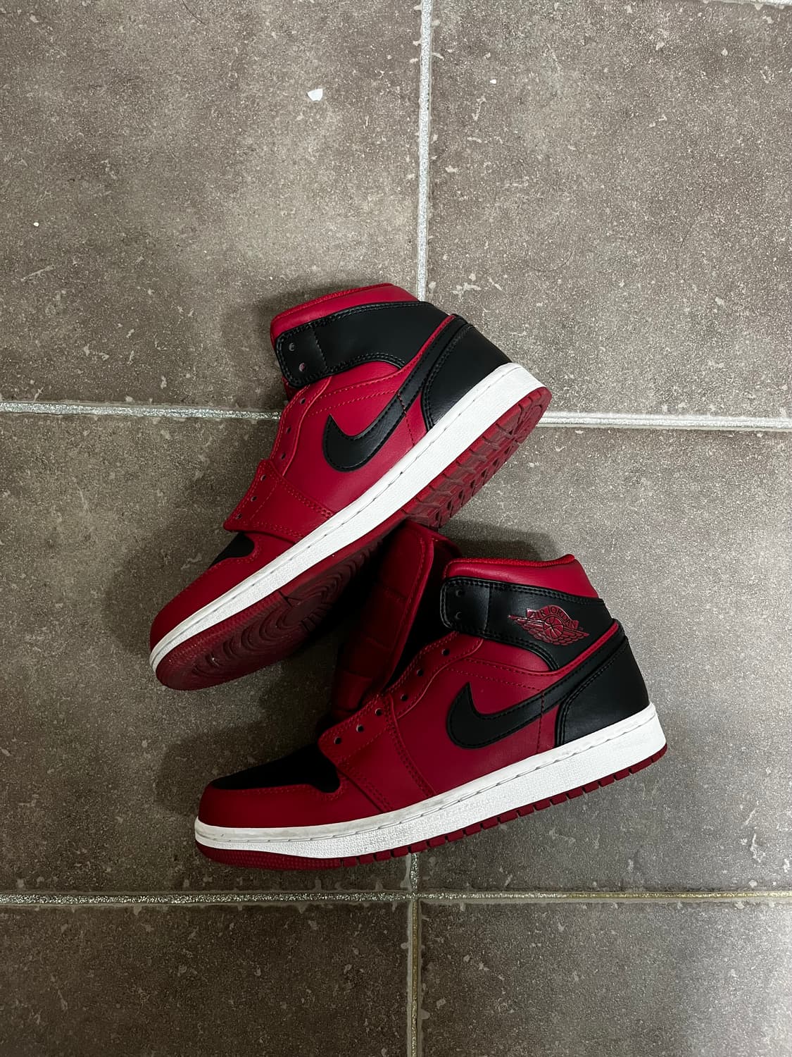 조던1미드리버스 브레드 상품이미지1