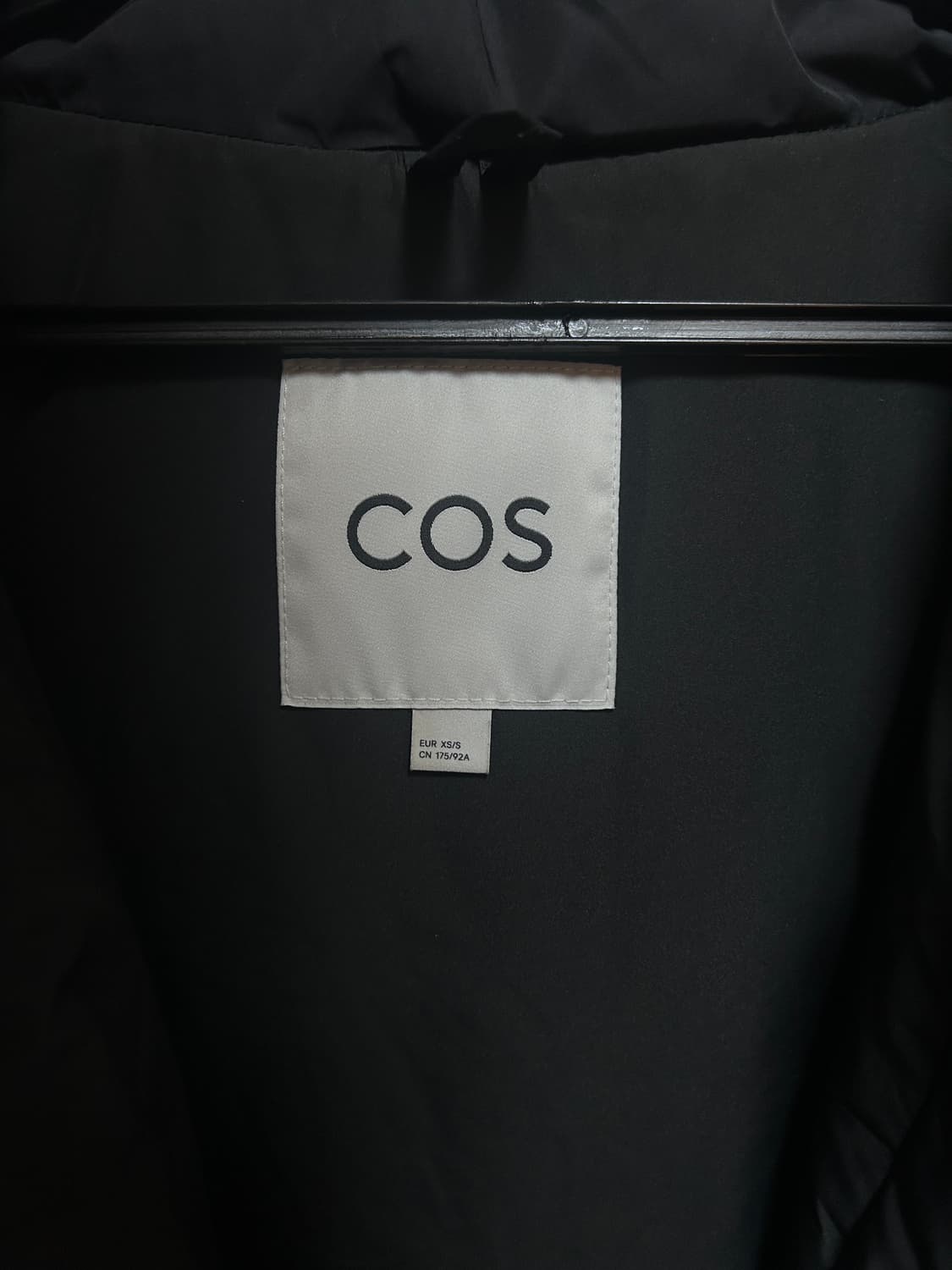 COS 코스 버클 사이드 패딩 후드 질레 상품이미지8