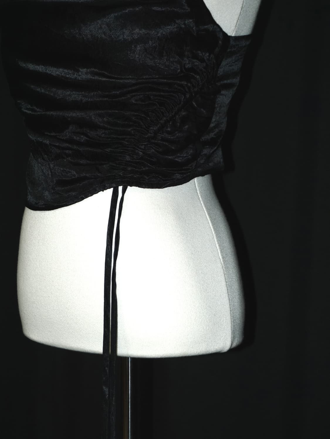 side shirring gothic top  상품이미지4