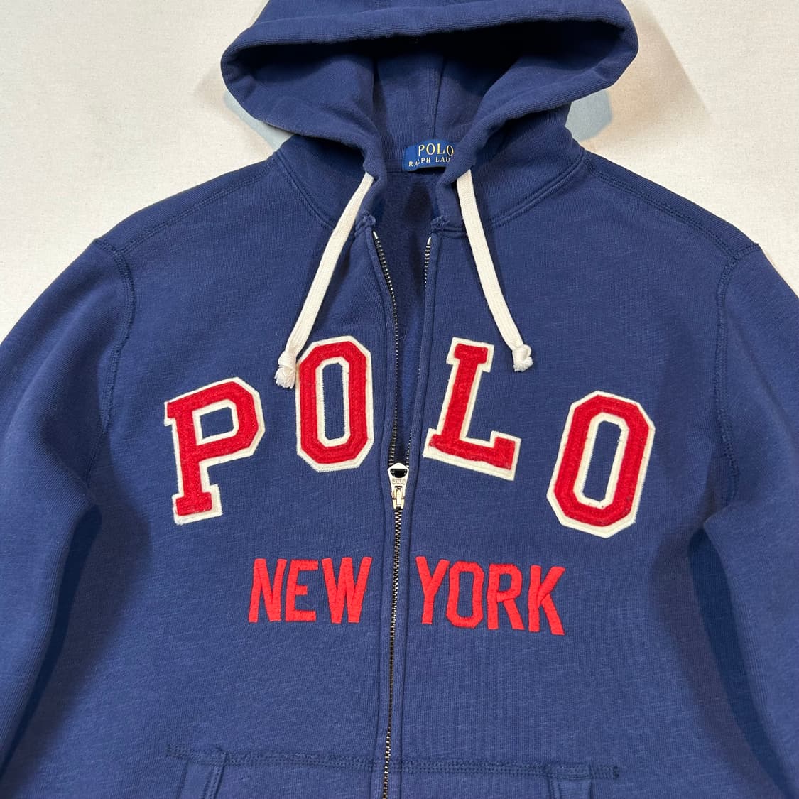 XS) 폴로 랄프로렌 뉴욕 스펠로고 후드집업 상품이미지3