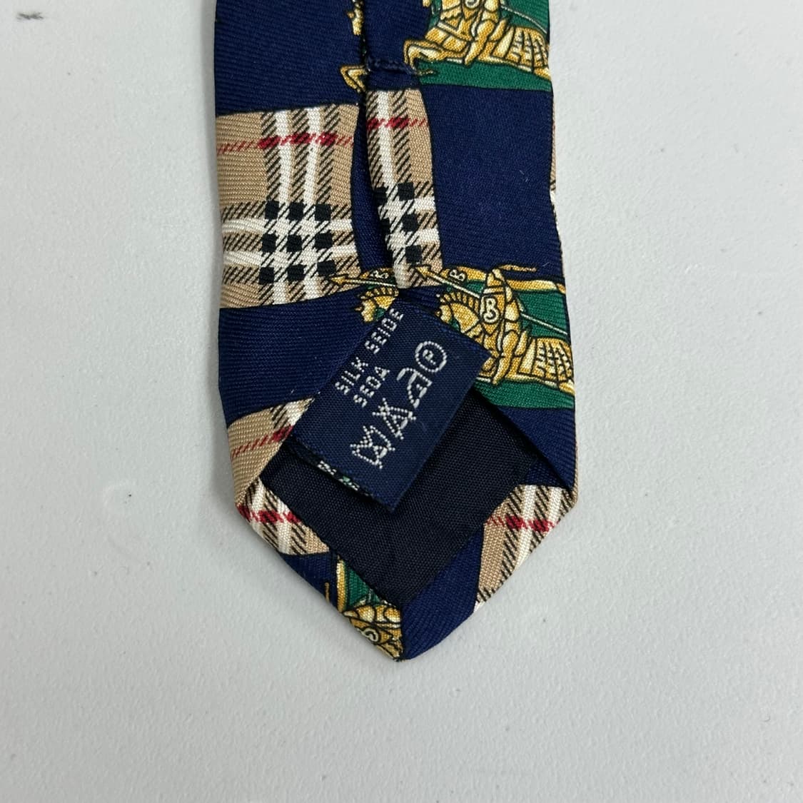 버버리 클래식 로고 체크 넥타이 상품이미지6