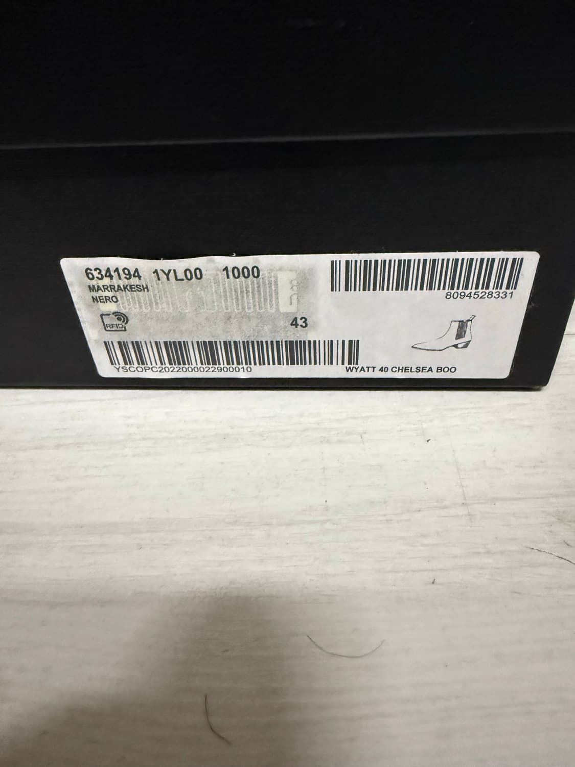 생로랑 와이어트 40 43사이즈 풀박 팝니다. 상품이미지2