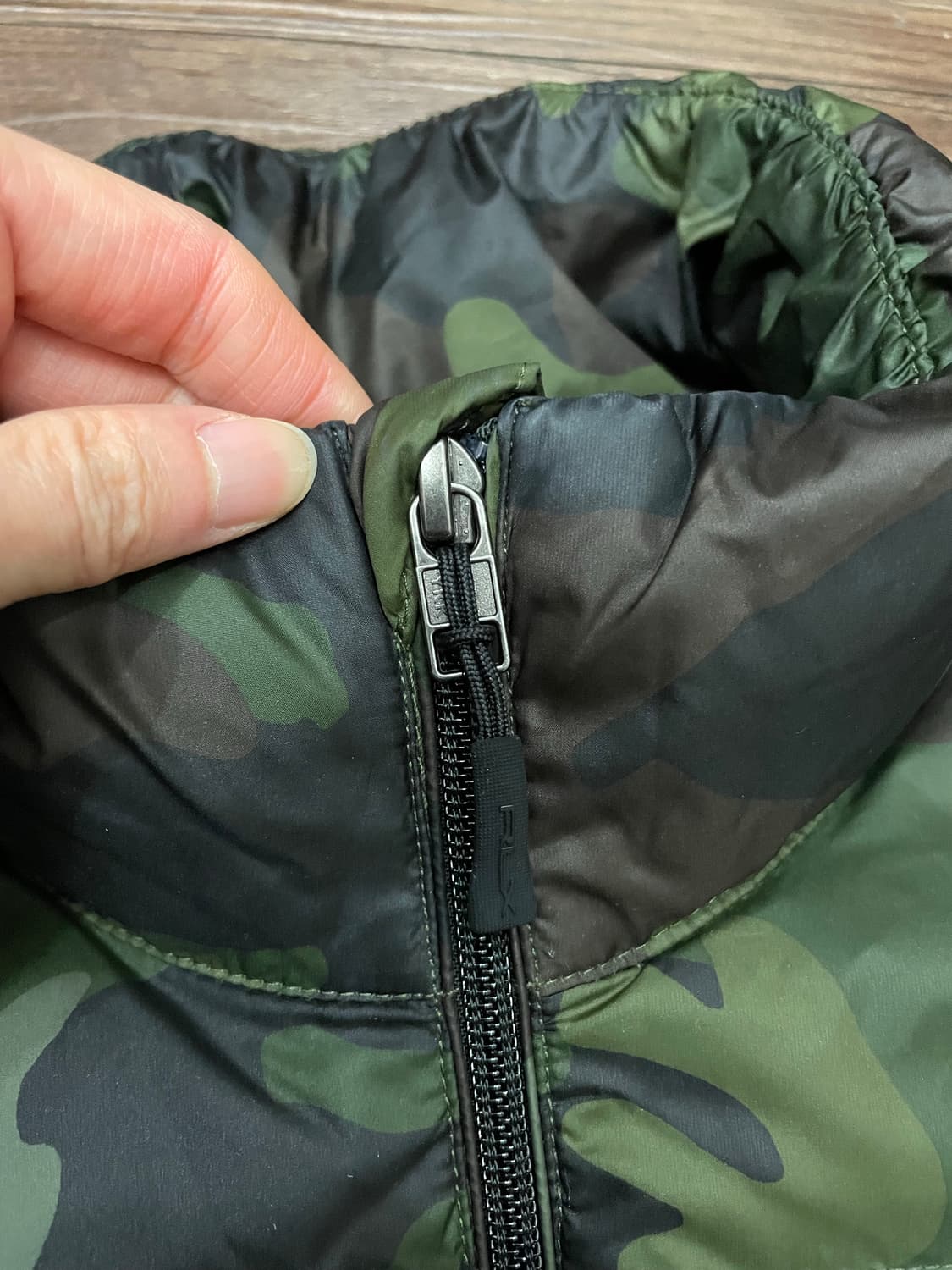 폴로 랄프로렌 RLX 카모 다운 푸퍼 베스트 패딩조끼 상품이미지5