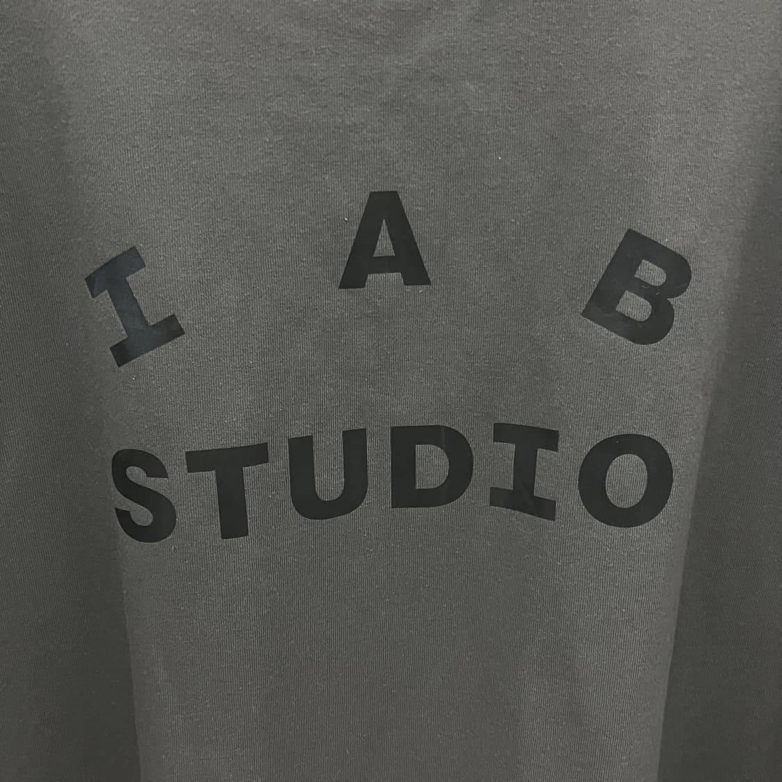 아이앱 스튜디오 차콜 스웨트셔츠 XL 상품이미지5