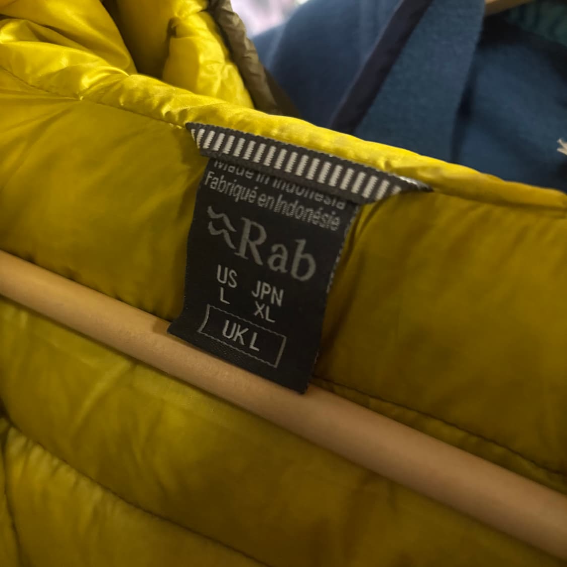 25fw Rab 랩 마이크로 알파인 패딩 오크 컬러 상품이미지4