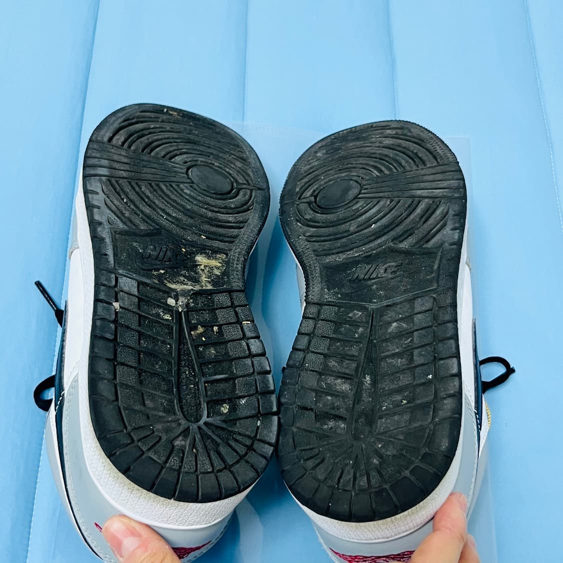 나이키 조던1 라이트 스모크 그레이GS 로우 스니커즈 상품이미지6