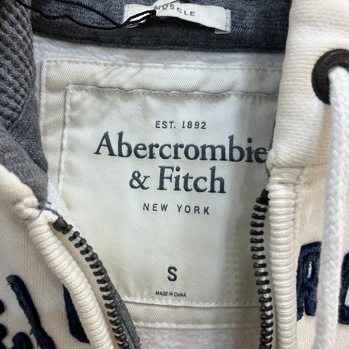 아베크롬비 화이트 후드집업 S 상품이미지2