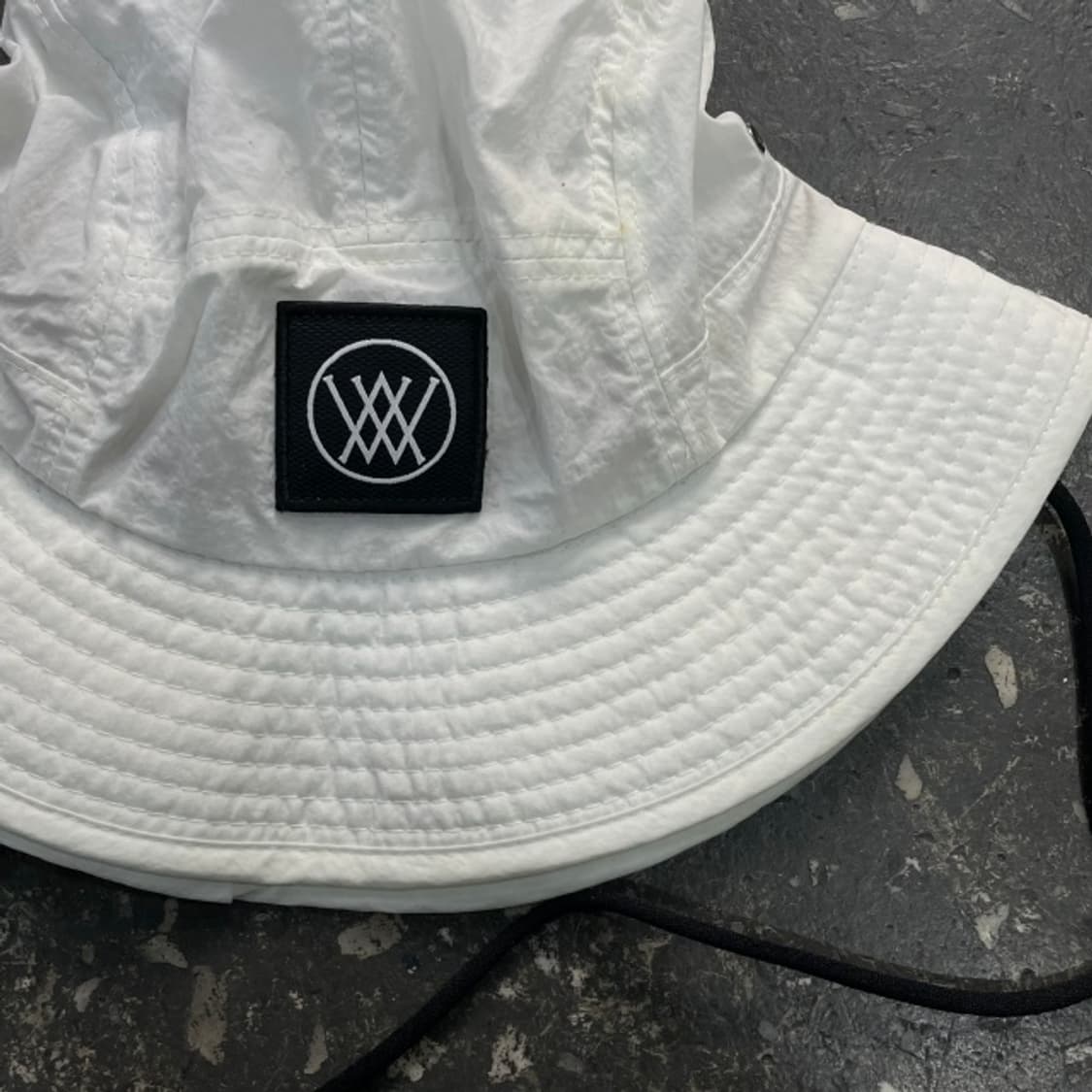 어뉴 골프 버킷햇 상품이미지2