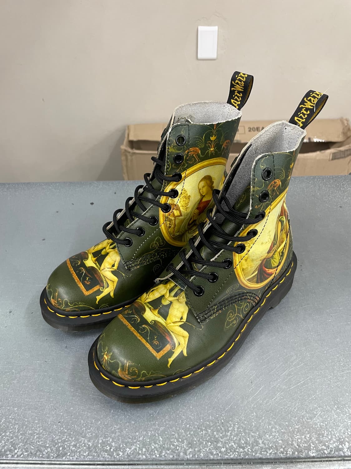 닥터마틴 디 파올로 1460 파스칼 UK4 상품이미지2