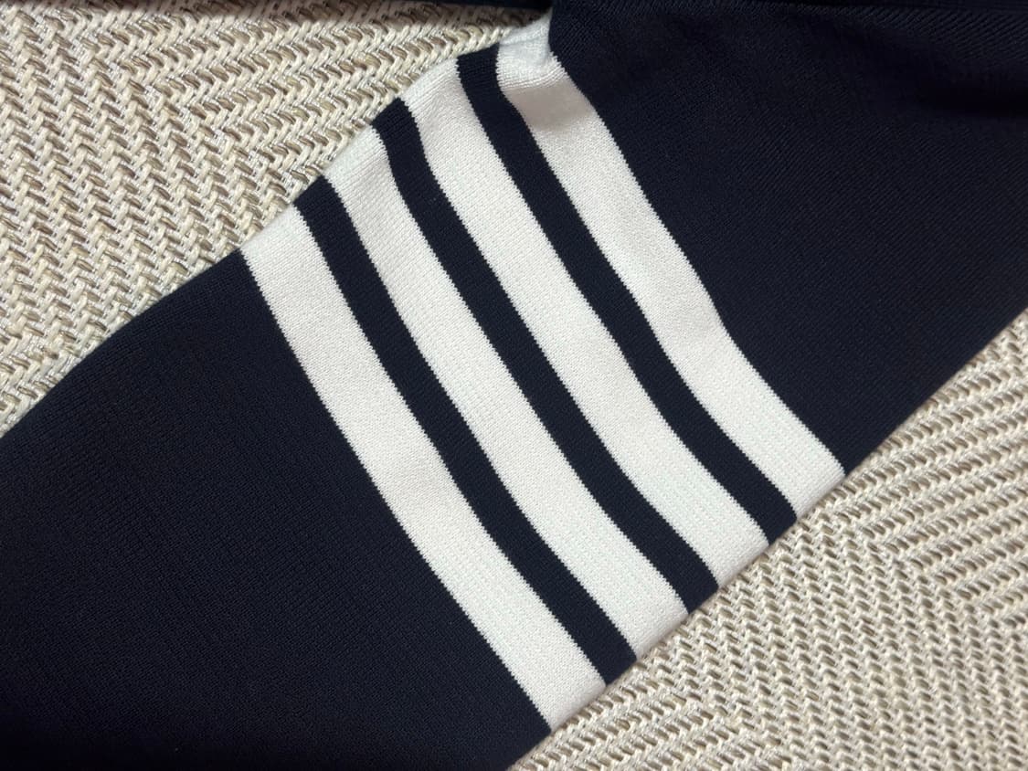 24FW 톰브라운 밀리노스티치 가디건 네이비 상품이미지5