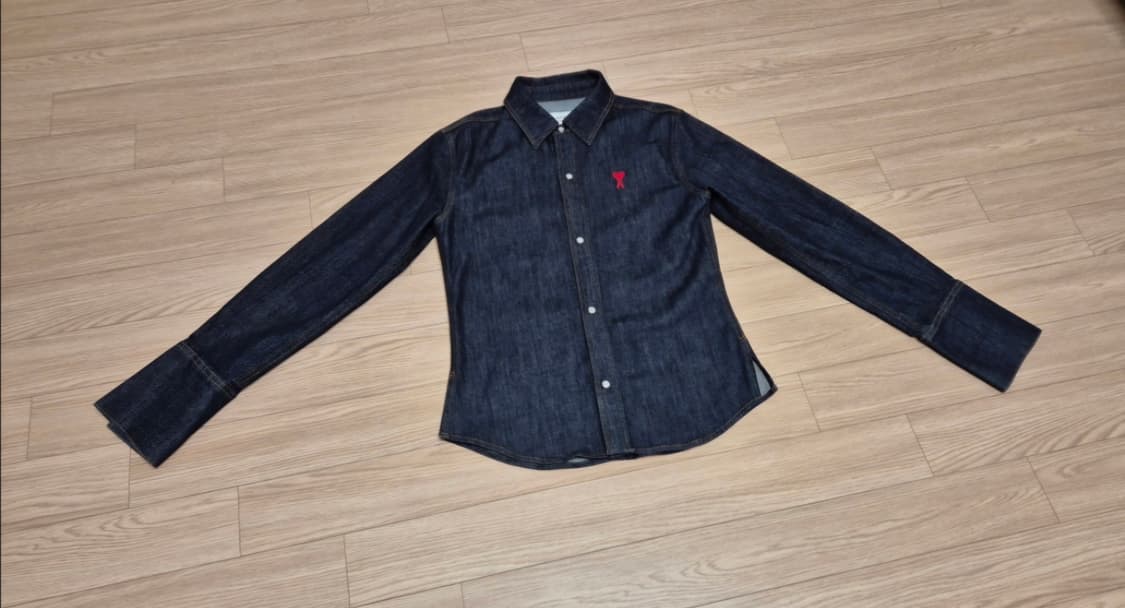 아미 하트로고 데님 여성 셔츠 L 사이즈 상품이미지1