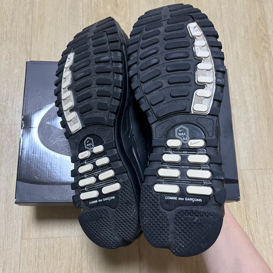 [285] 나이키 꼼데가르송 옴므 플러스 에어맥스 TL 2.5 블랙 상품이미지6