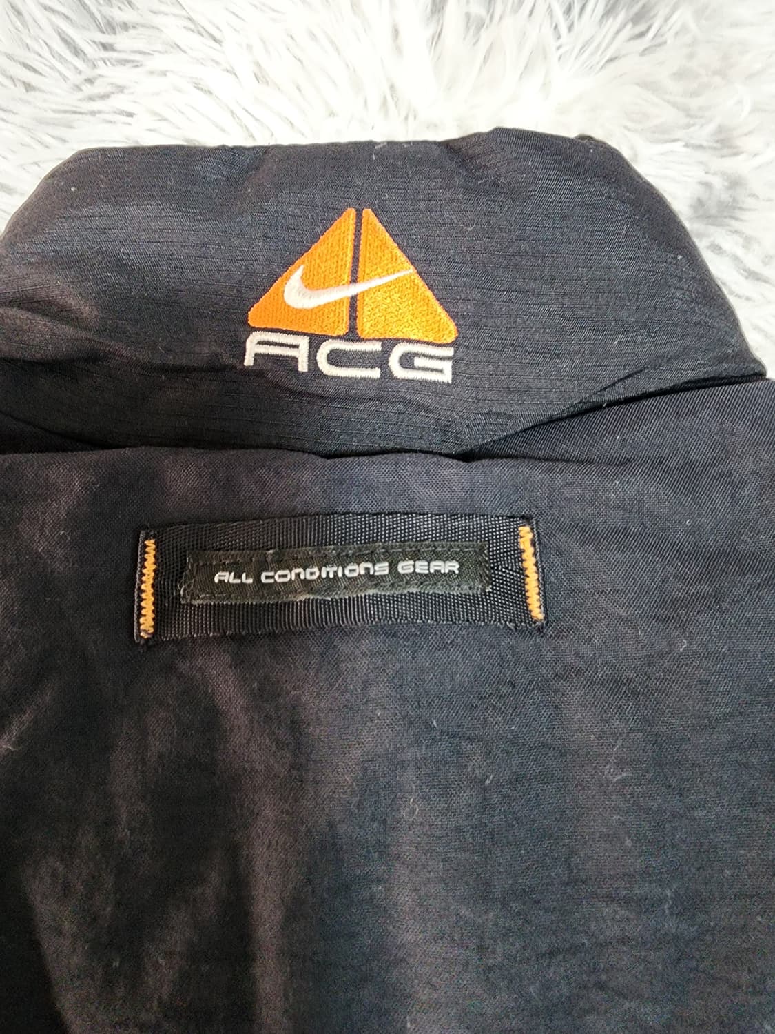 나이키 ACG  블랙 패딩 조끼 상품이미지5