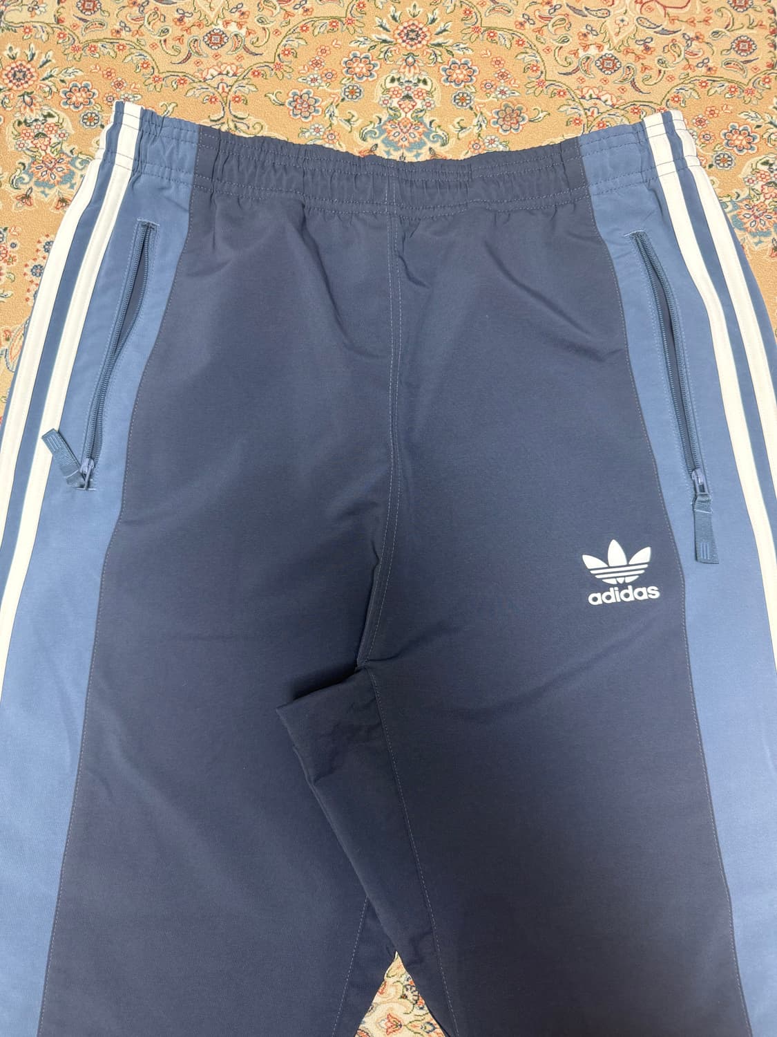 아디다스 조거트레이닝 팬츠 이수혁바지 상품이미지3