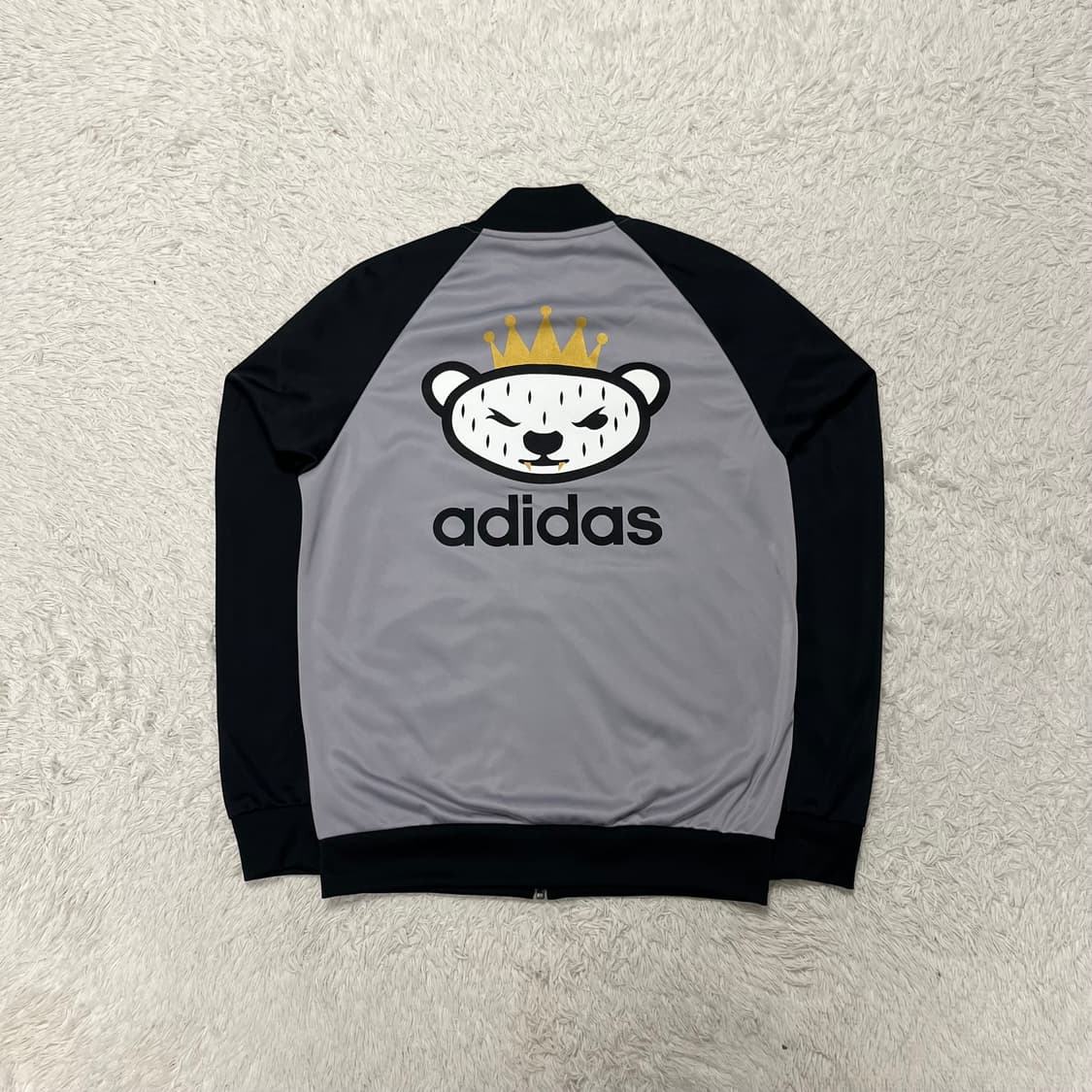 Adidas grey Superstar Nigo Bear jersey 상품이미지5