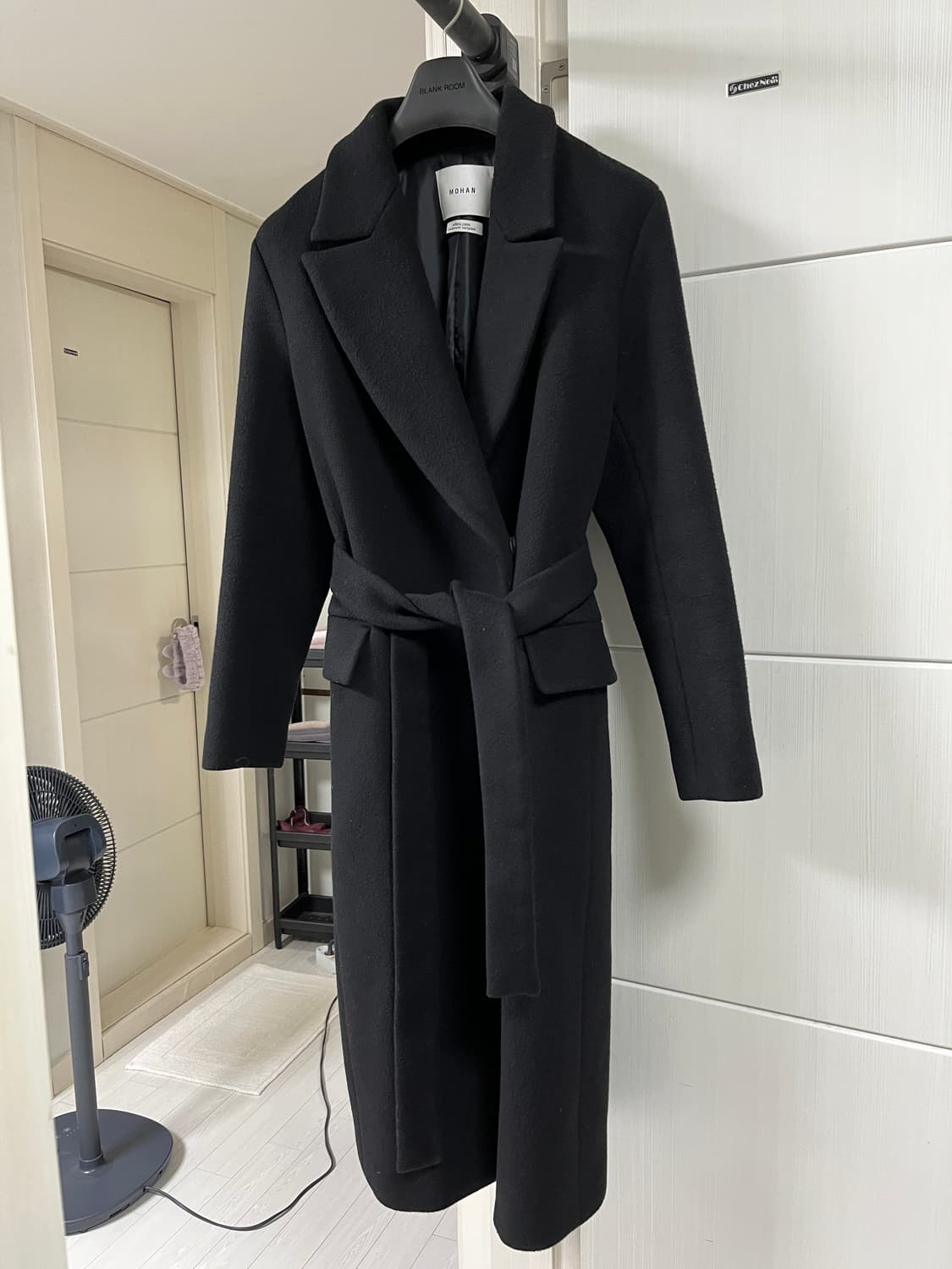 MOHAN 모한 캐시미어 피크드 칼라 롱코트 상품이미지2