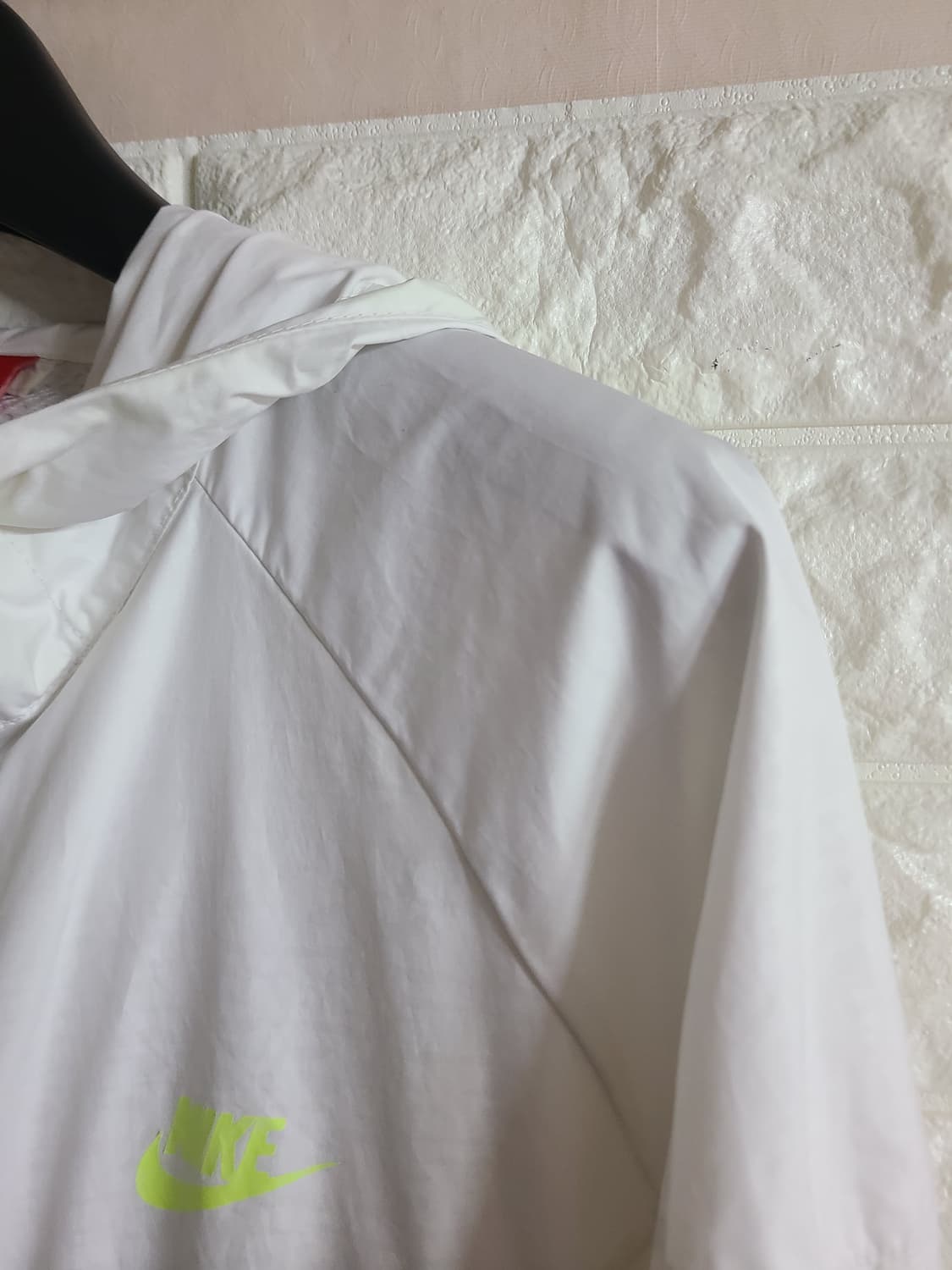 나이키 윈드러너 화이트 형광 옐로우 바람막이(m) 상품이미지2