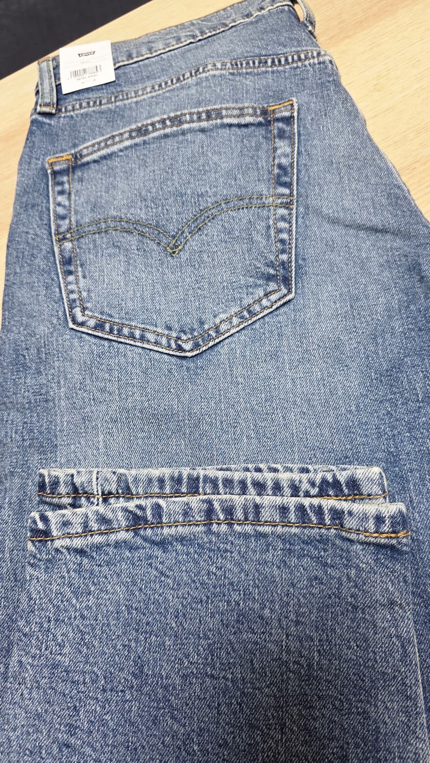 502™ 레귤러 테이퍼드 핏 진_29507-0892
 상품이미지9