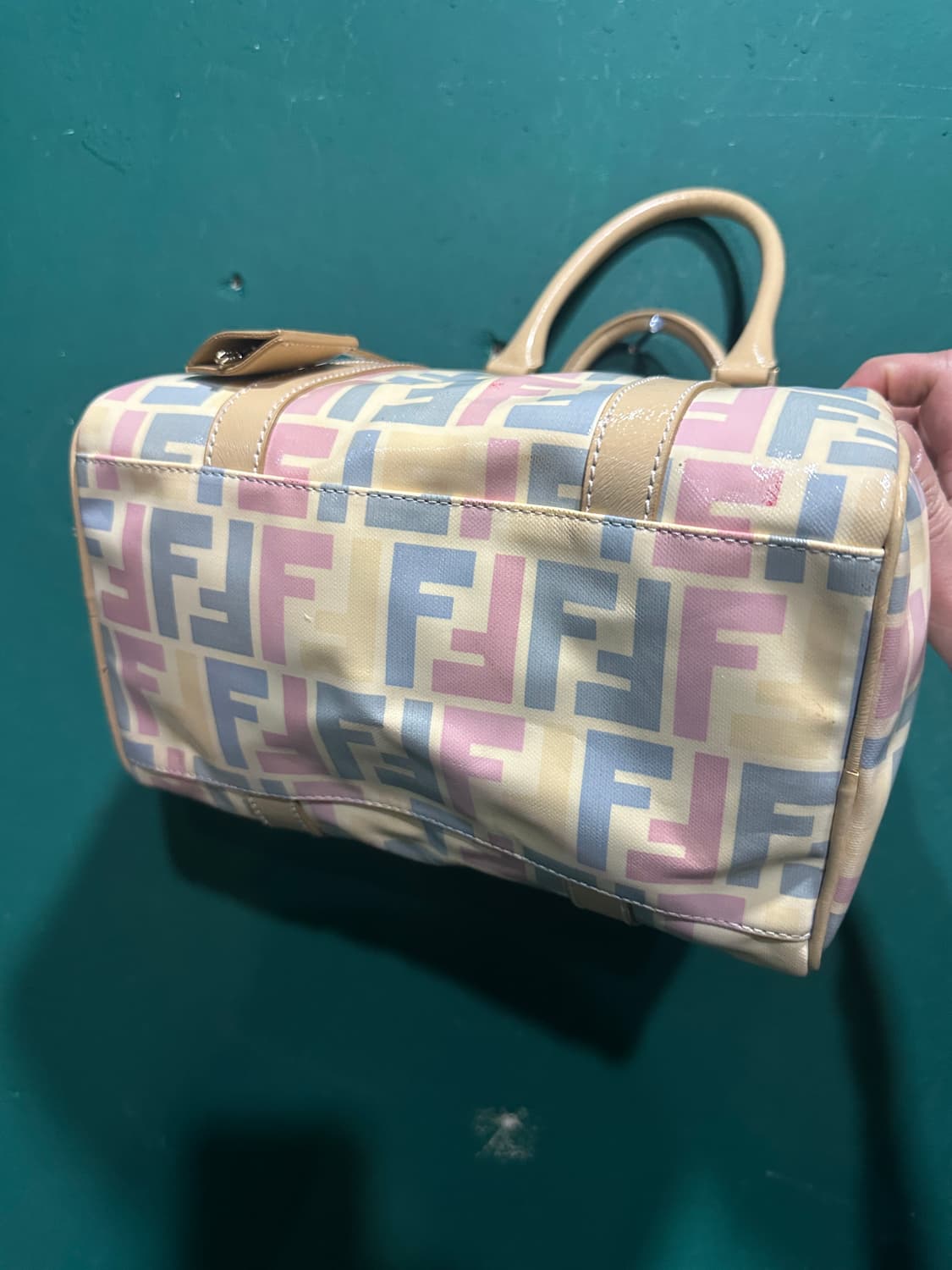 펜디 멀티컬러 FF로고 토드백  상품이미지4