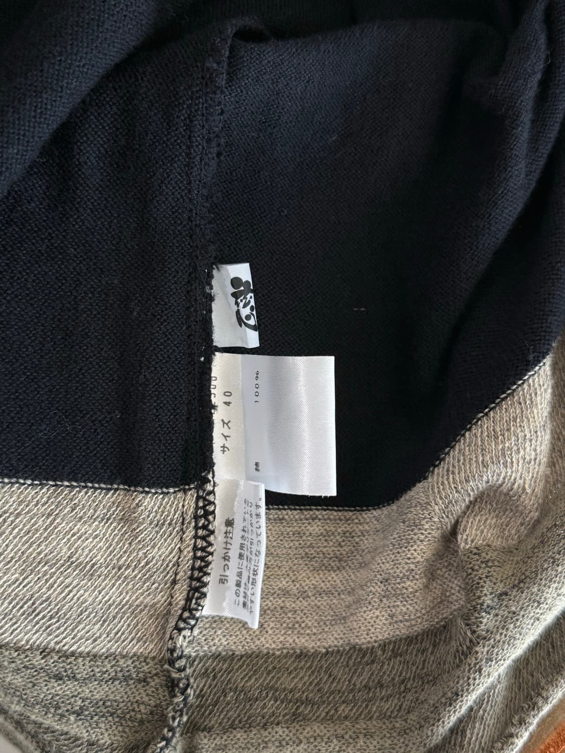 JI U (慈雨) 니트 반팔 탑 상품이미지7