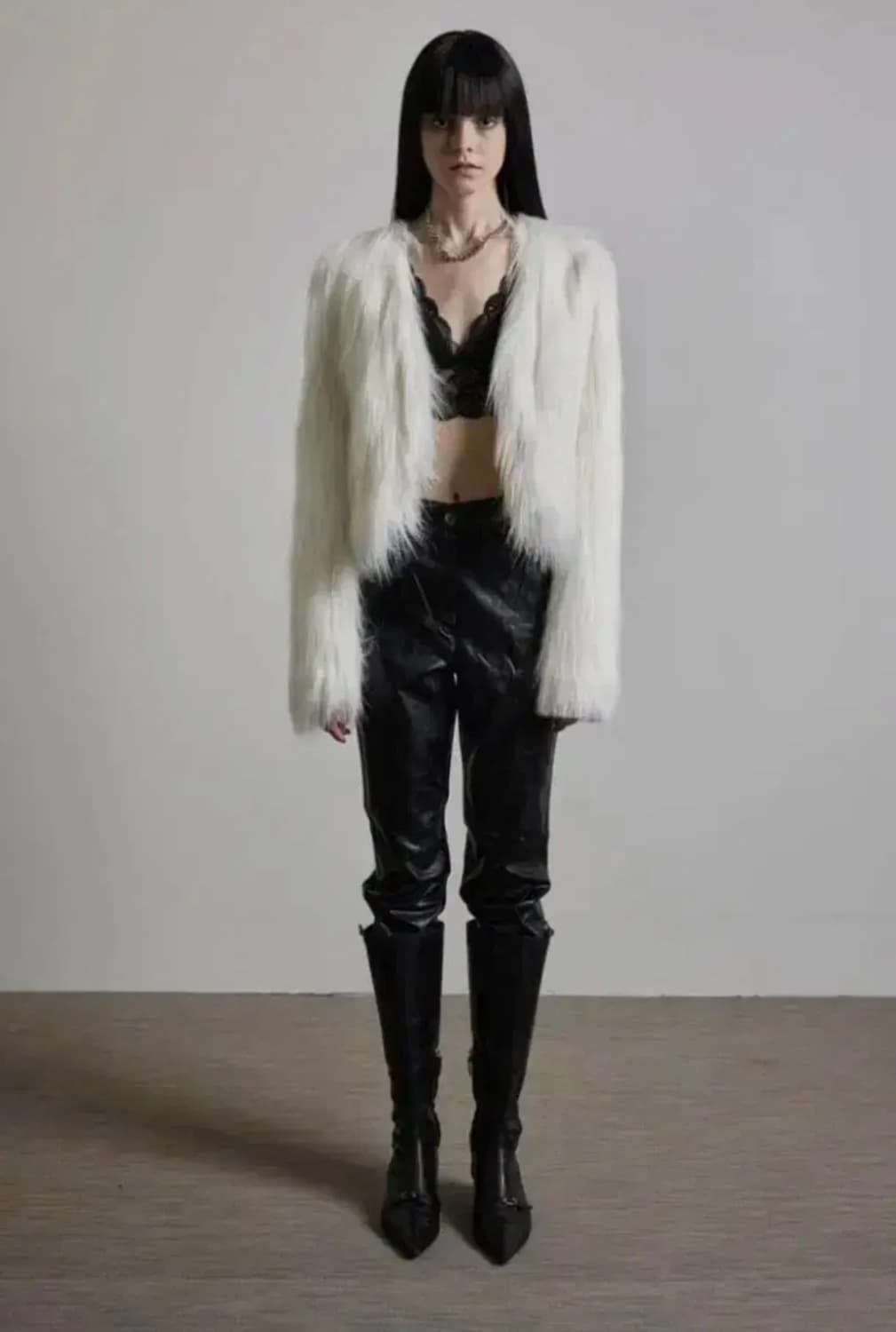 보헤미안서울 퍼자켓 화이트 상품이미지1