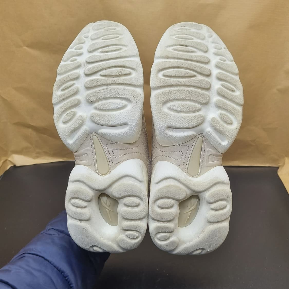 리복 엘레트로 여성운동화240  상품이미지3