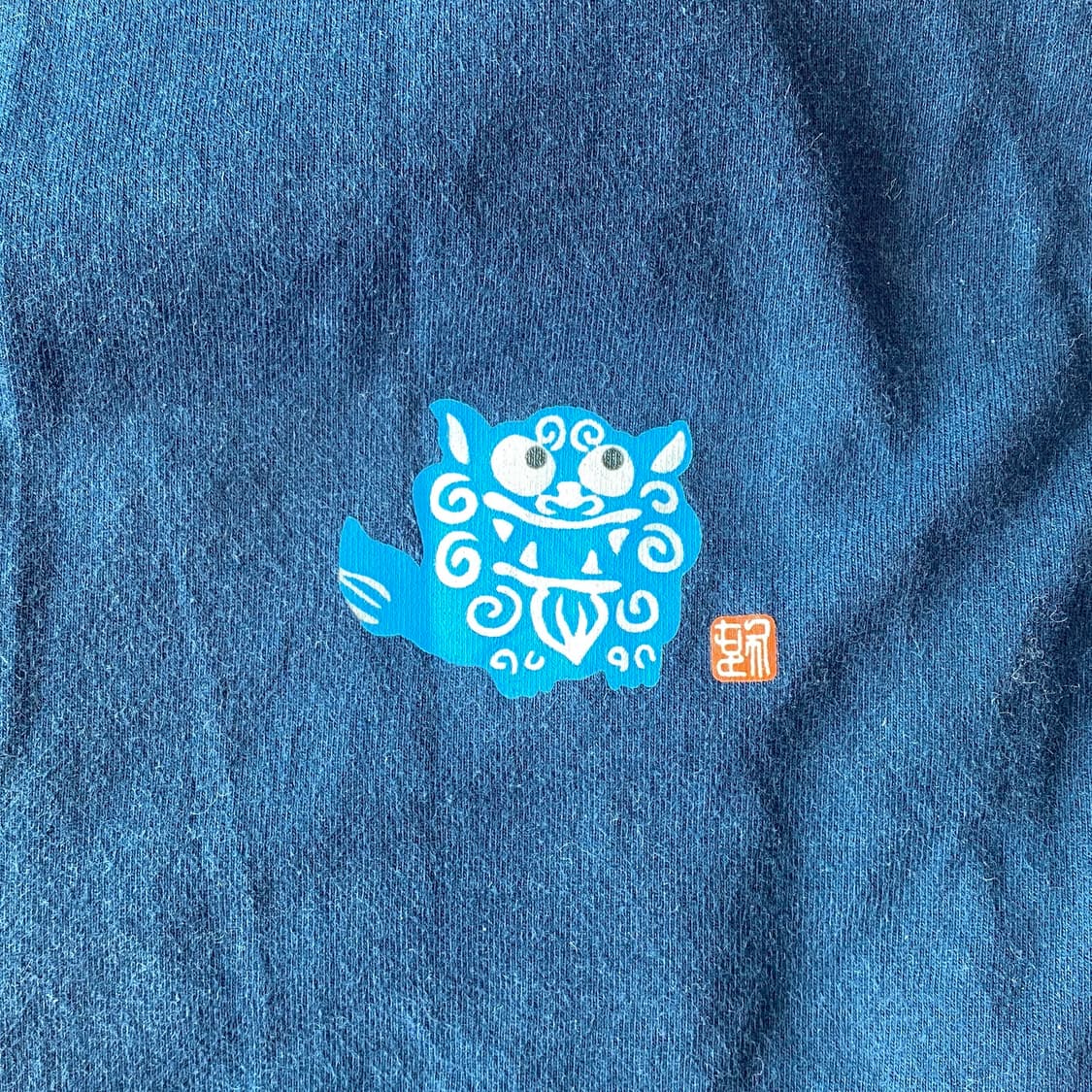 스파리오(SPARIO) 오키나와 시사 그래픽 헨리넥 반팔 티셔츠 상품이미지5