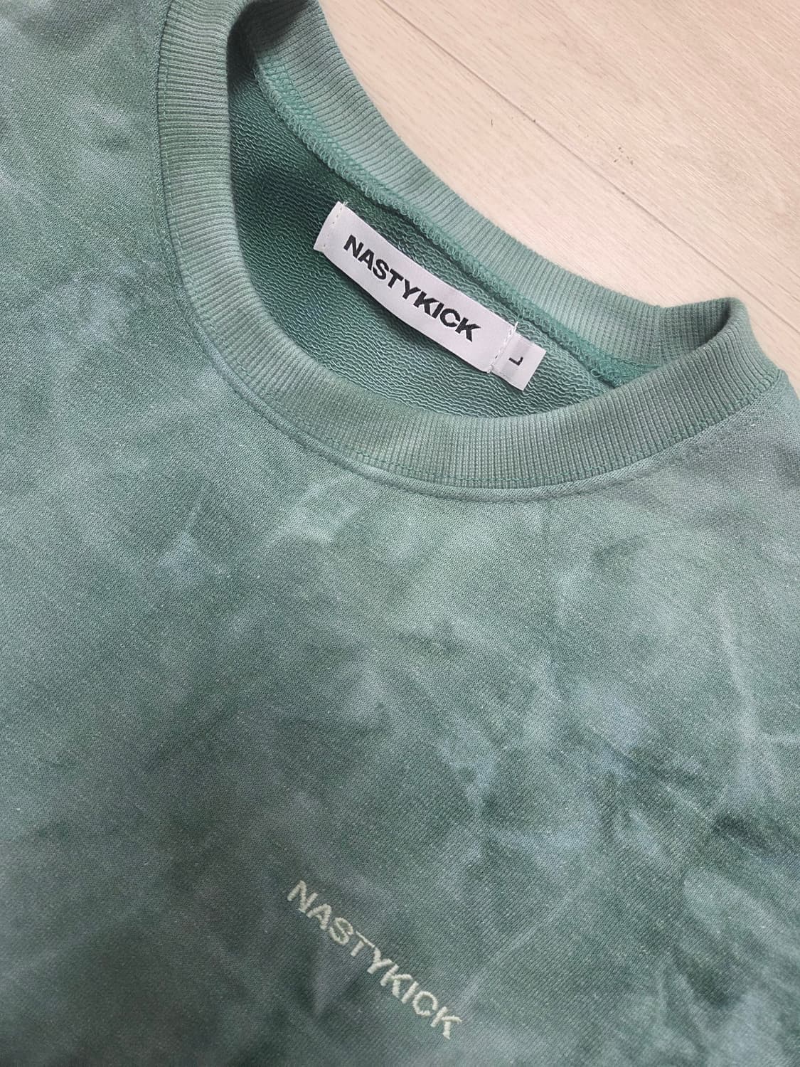 새상품 남성여성100 물나염맨투맨-네스티킥 상품이미지3