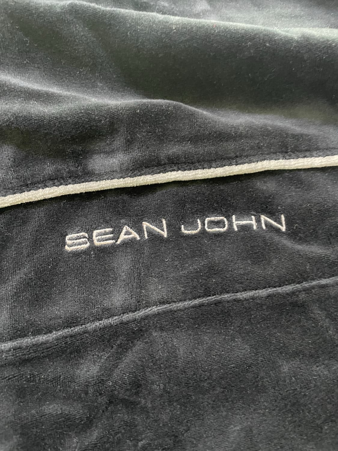 션존 벨루아 자켓  상품이미지3